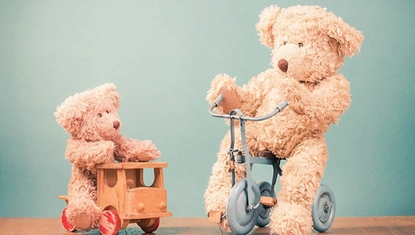 mh_copying_the_moves_of_animals