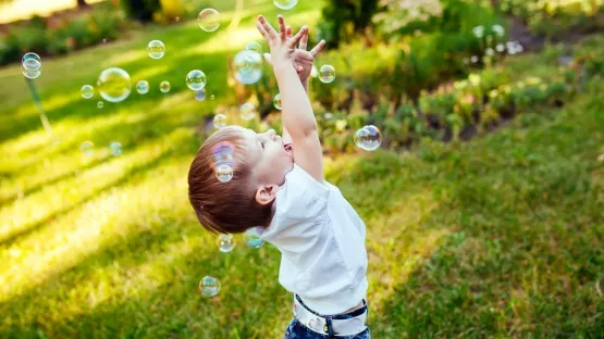 Educational games with soap bubbles